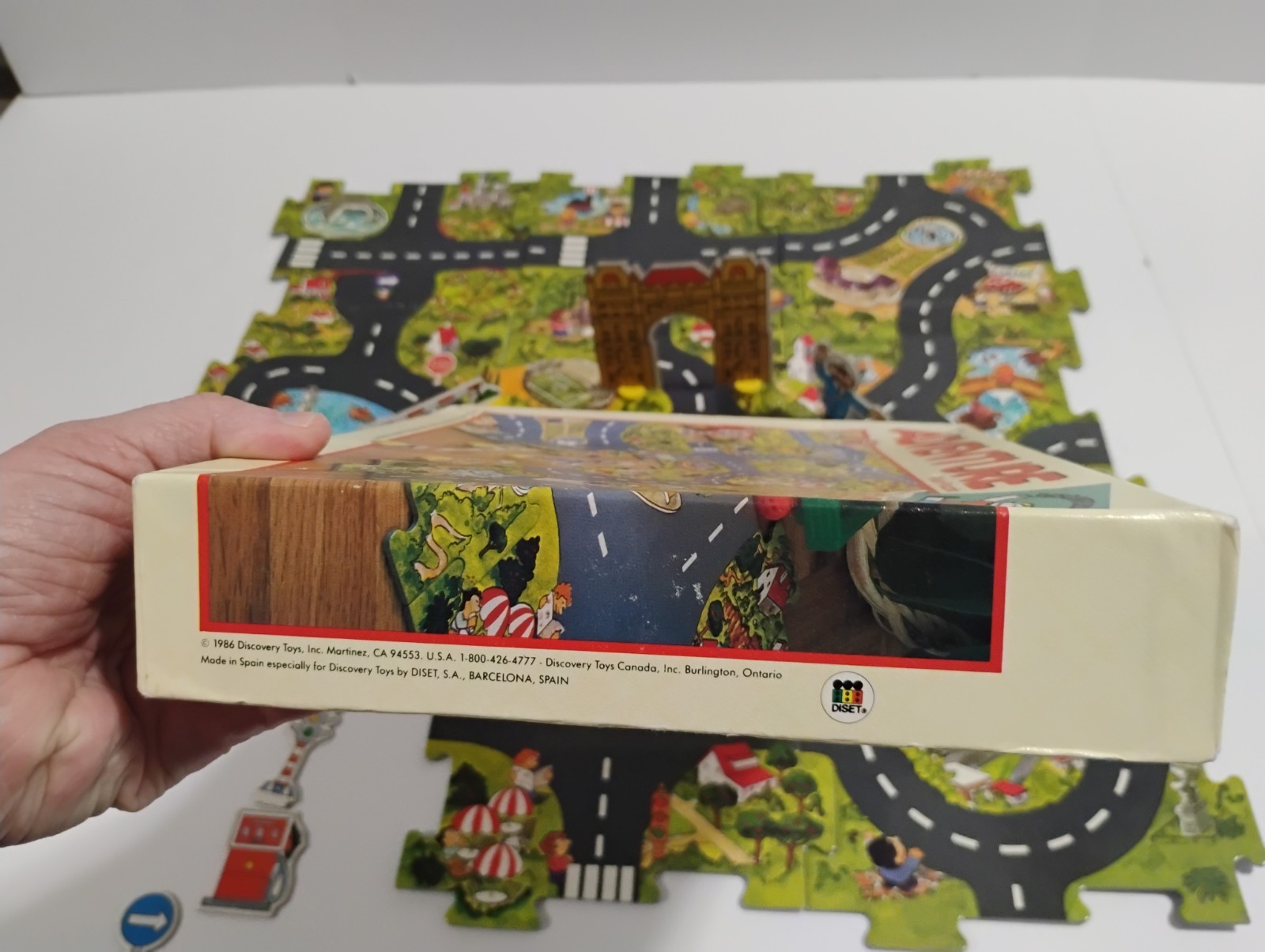 Vintage 1986 Discovery Toys Adventure Floor Puzzle Playset