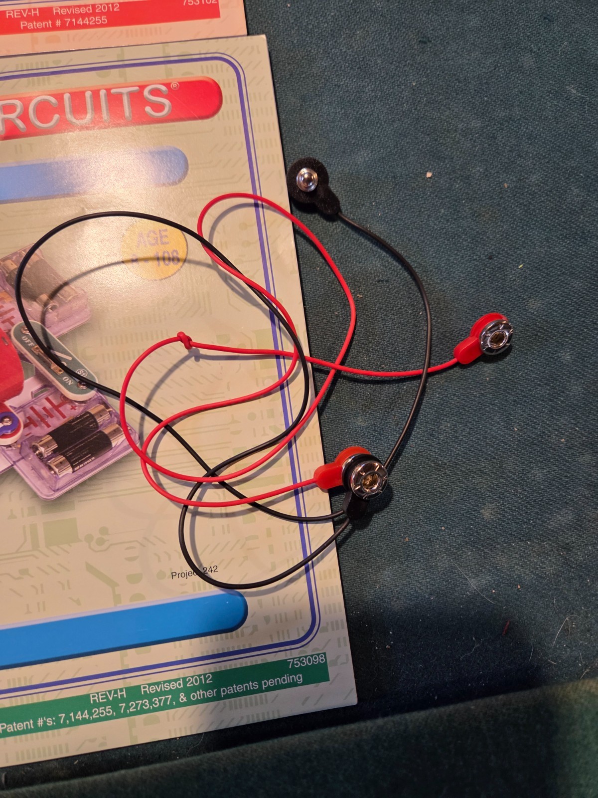 Elenco circuit board.
