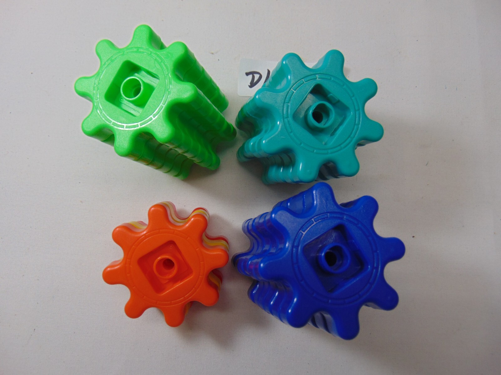 Learning Resources Under The Sea Building Replacement Part Lot of 21 Gears