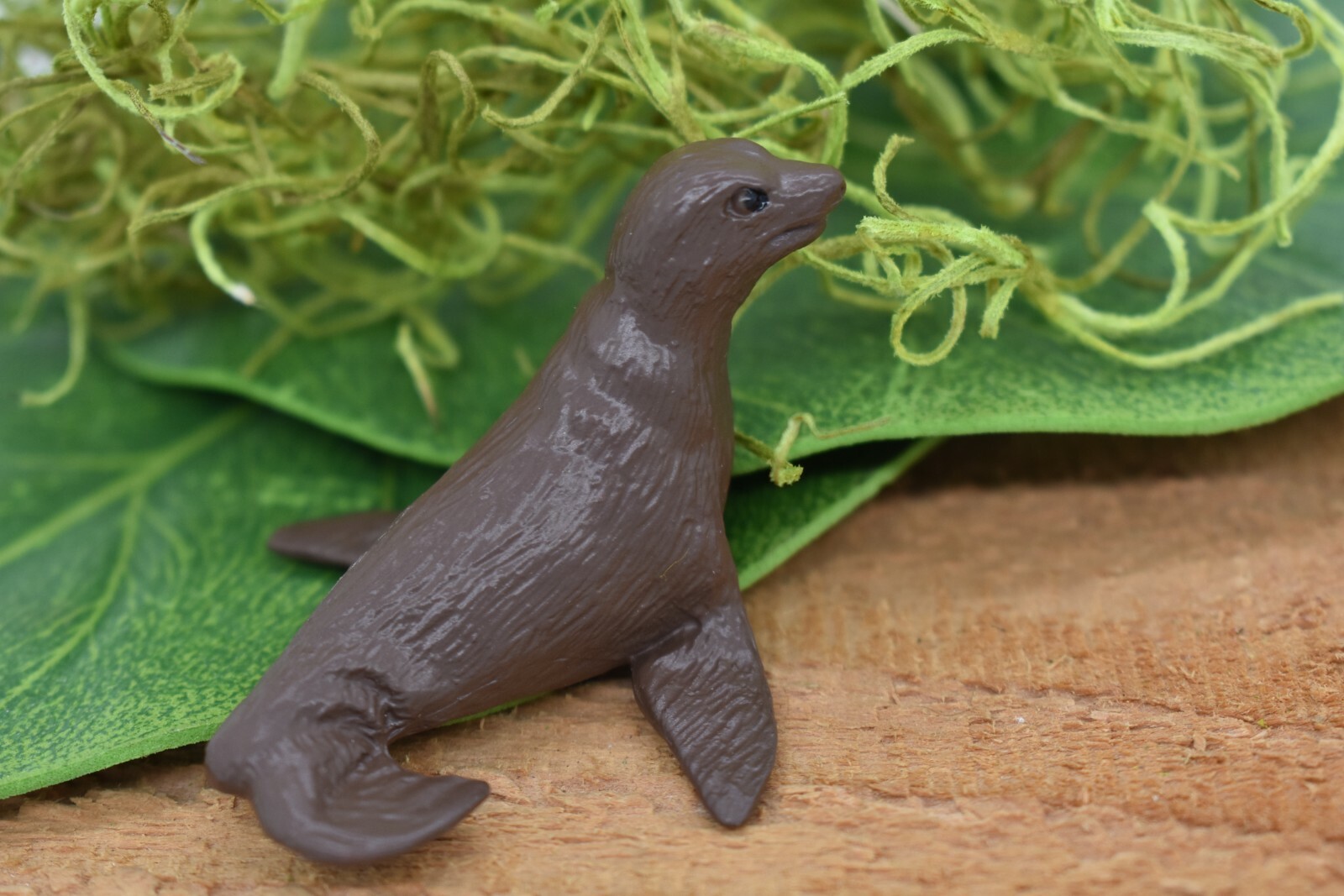 Seal, Fur Galapagos Islands Plastic Replica 2-inch – F1530 B150