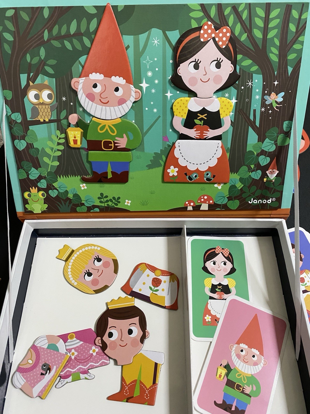 Janod Fairytale Magnetic Puzzle Activity 40 Pieces Ages 3-8