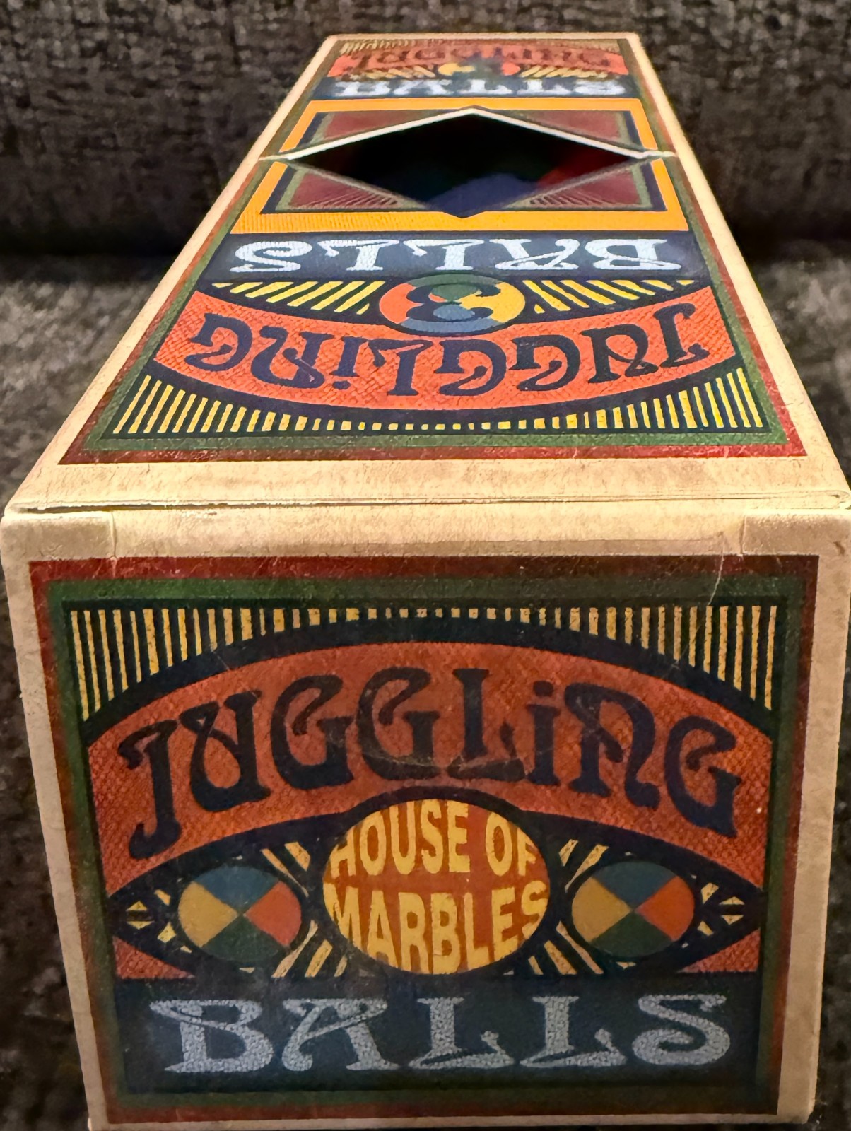 House Of Marbles Set of 3 Juggling Balls Kids Retro Gifts Circus Toys New