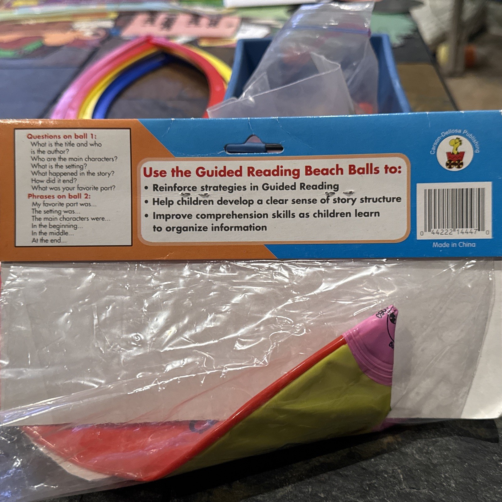 Carson-Dellosa Guided reading beach balls – Reading Comprehension Game