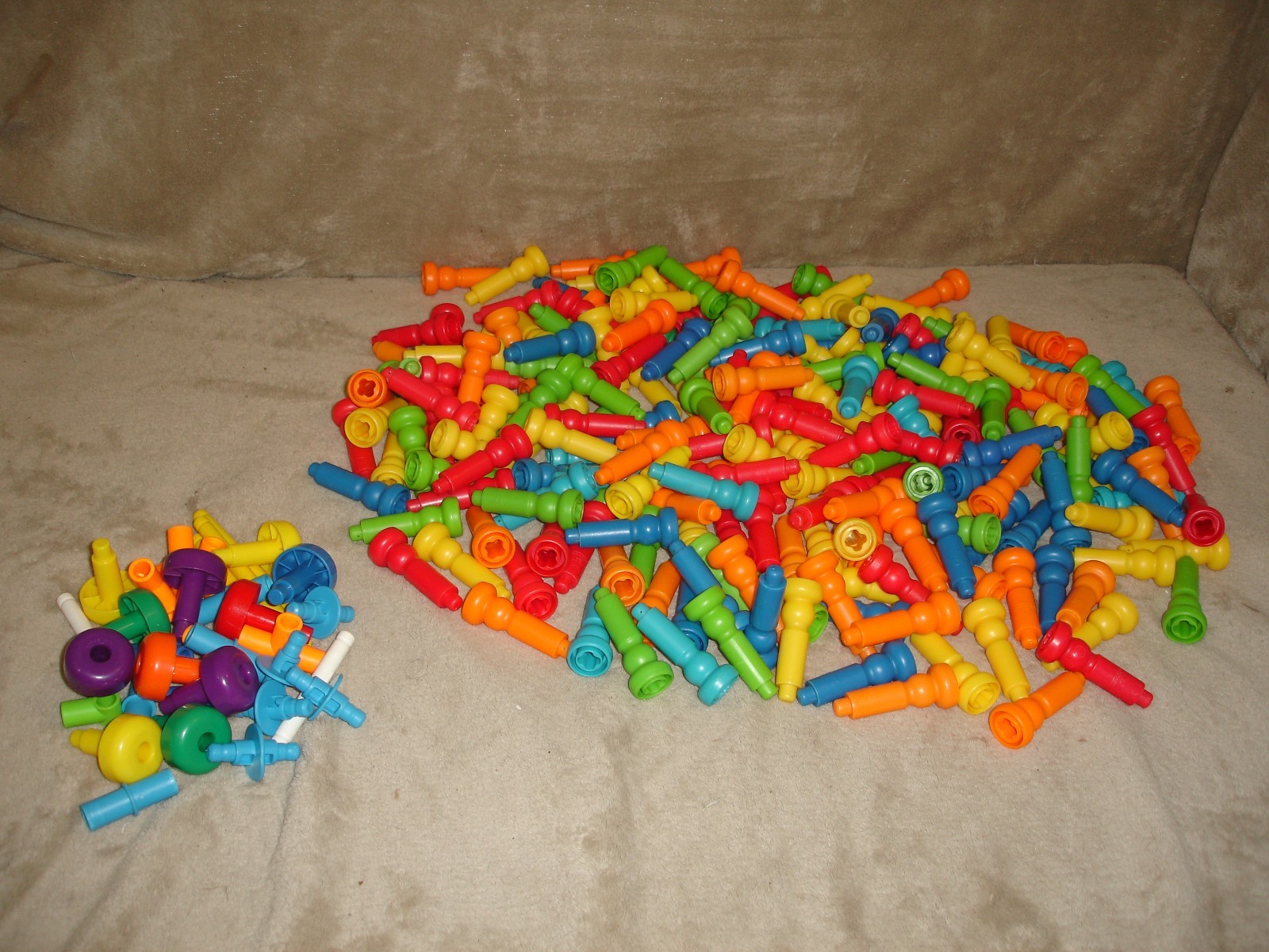 Lot of (230) Playmonster Replacement Pegs Plus (33) Other Shapes/Brands