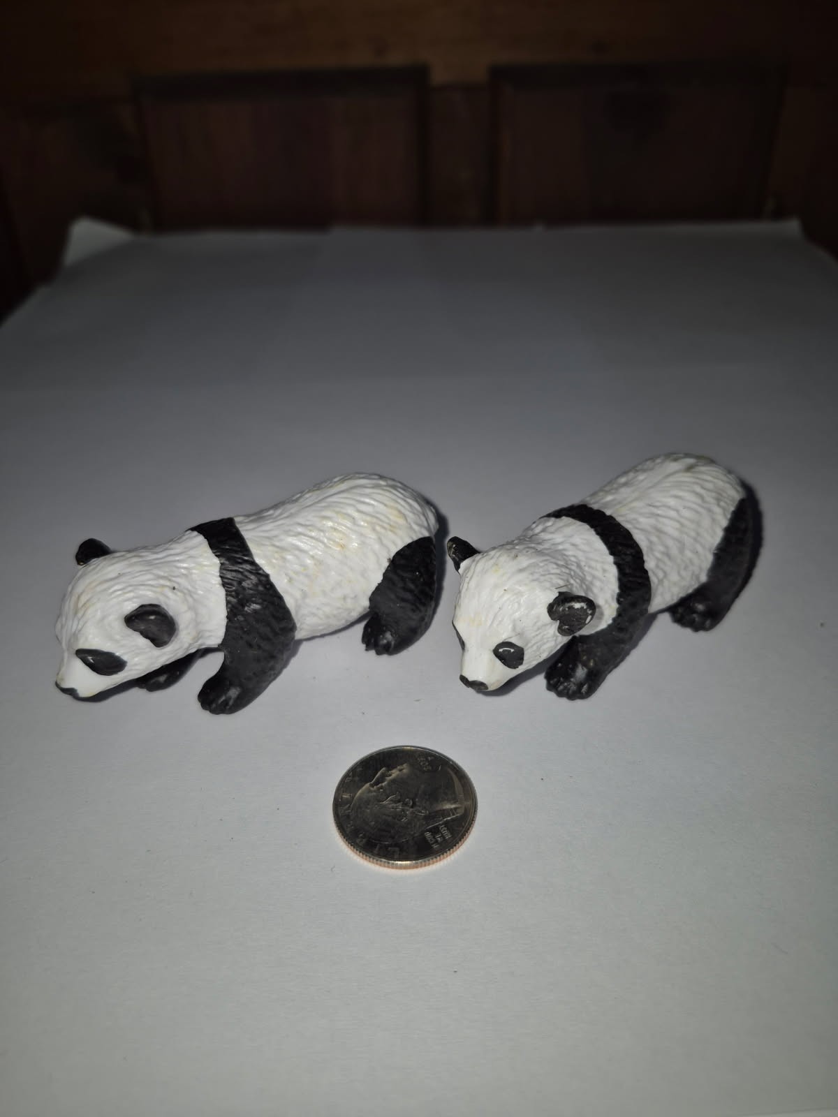 Set of 2 Panda Bear Baby Cub Plastic Toy Animal Kids Gift Realistic Figure TT2