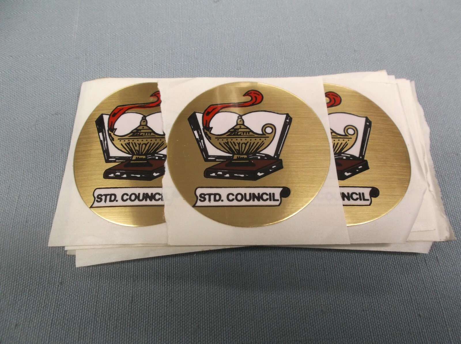 lot of 28 student council lamp mylar insert trophy parts 2″ dia