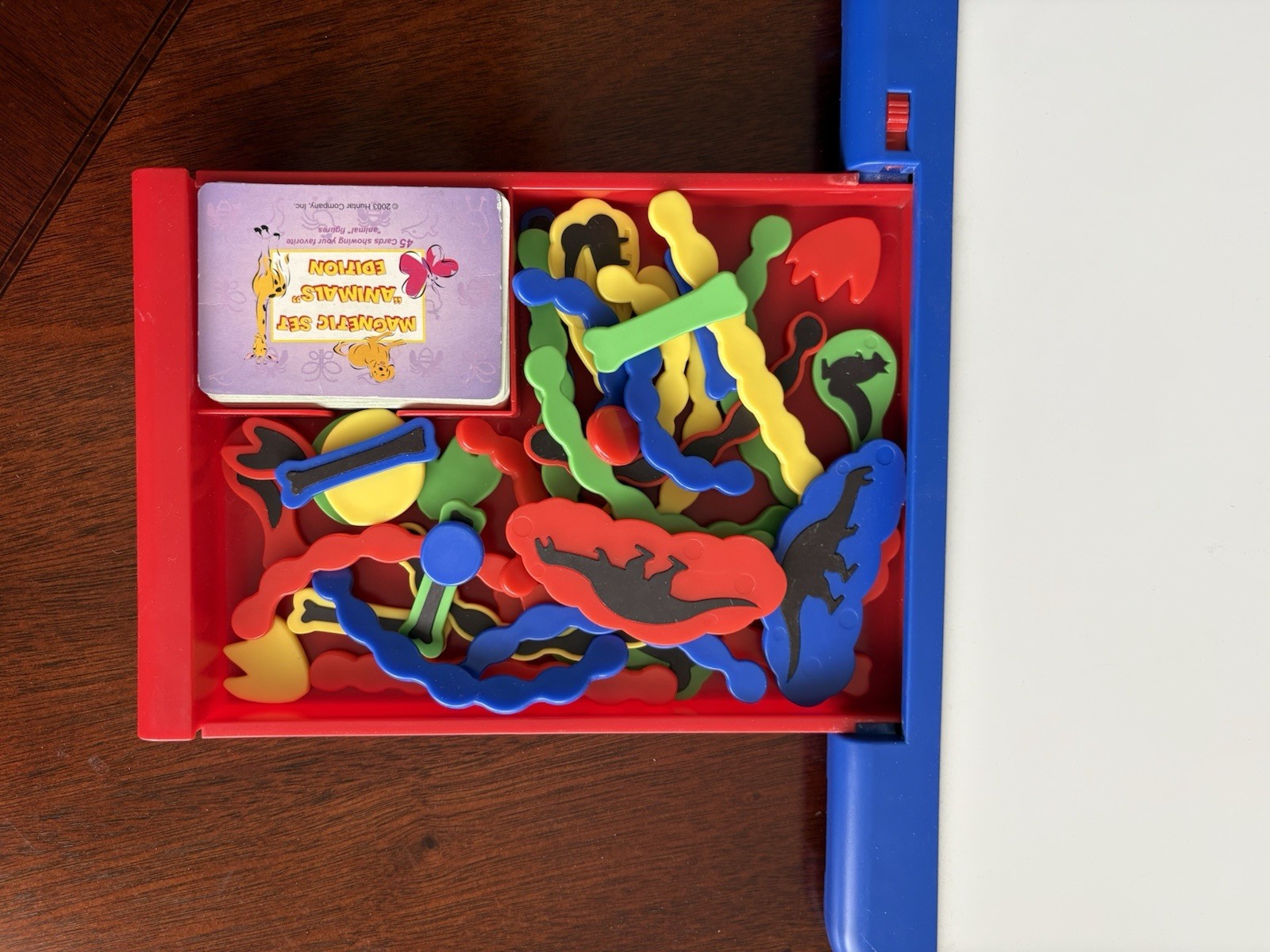 Huntar Magnetic Animals and Buildings Educational Toy with Board & 90 Cards