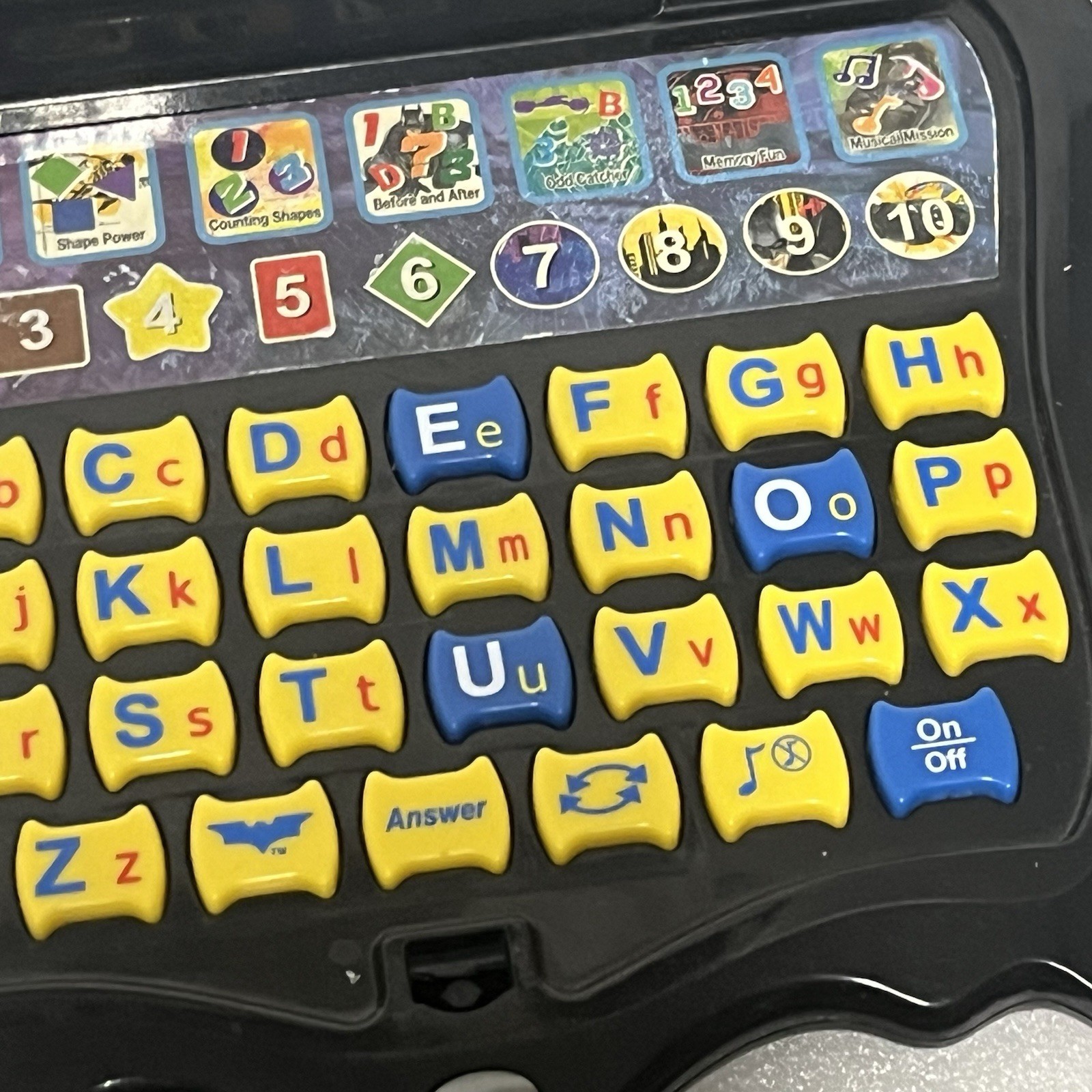 Rare Oregon Scientific Batman Dark Knight Computer Educational toy Laptop Game