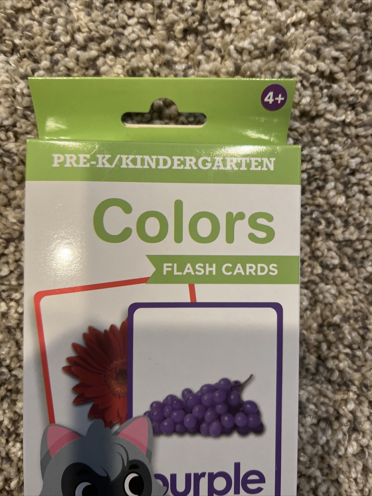 pre-k/kindergarden Colors flash cards/ New In Box Ages 4+