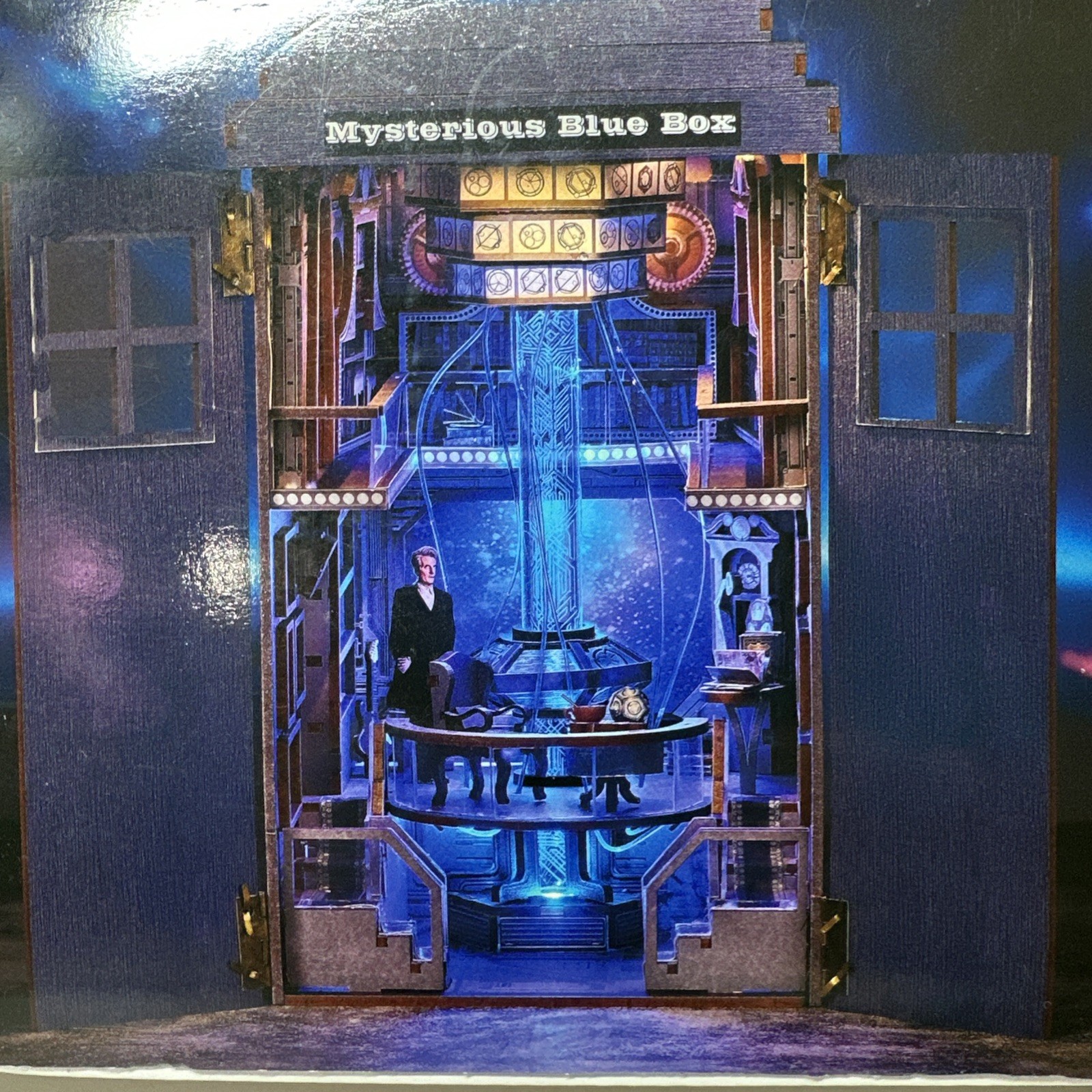 Doctor Who TARDIS DIY Puzzle Bookend Luminous Decoration Wooden Model Xmas Gift