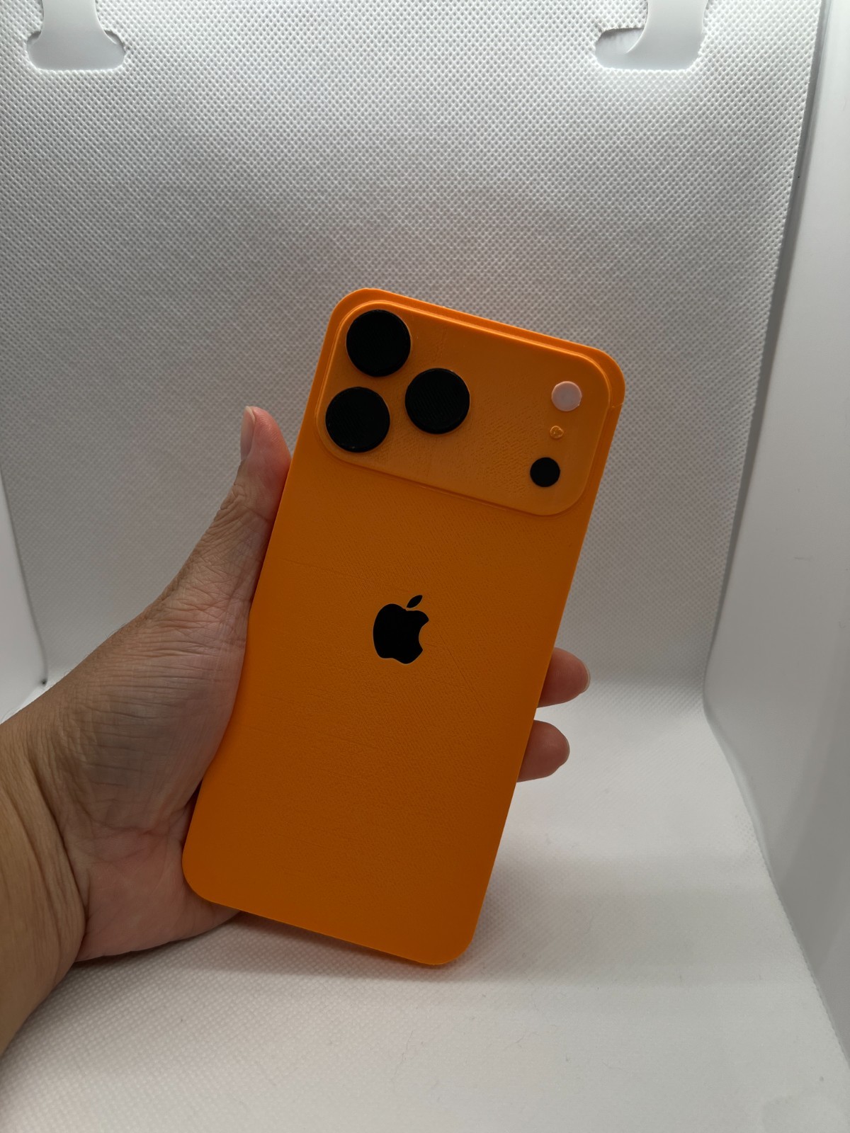 3D Printed Dummy iPhone 17 Pro – Fake Display Model Gag Gift Prop