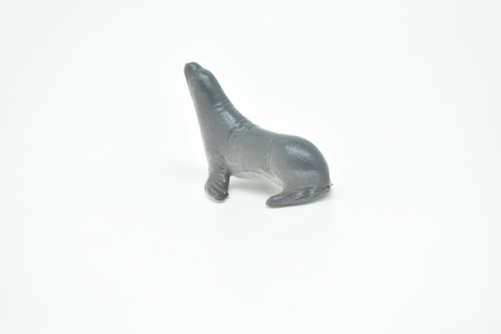 Seal, Baby, Very Nice Rubber Replica 2″ ~ F0041-B123