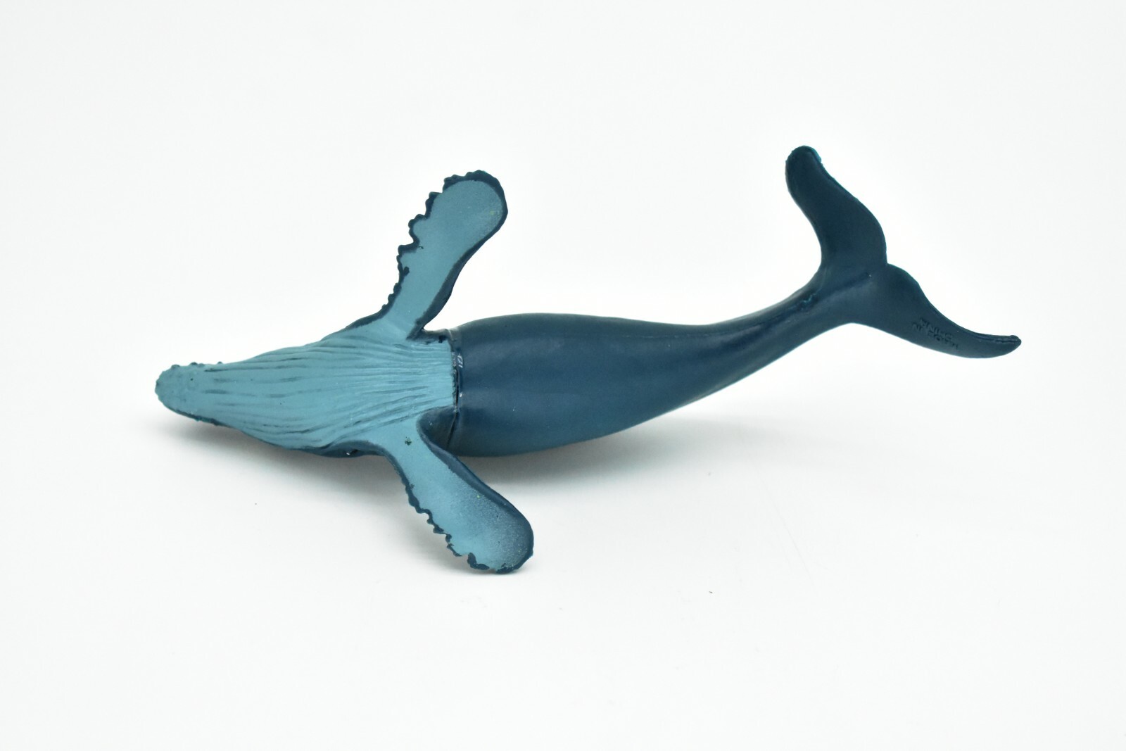 Humpback Whale, Very Nice Plastic Replica 6″ CWG91 B239