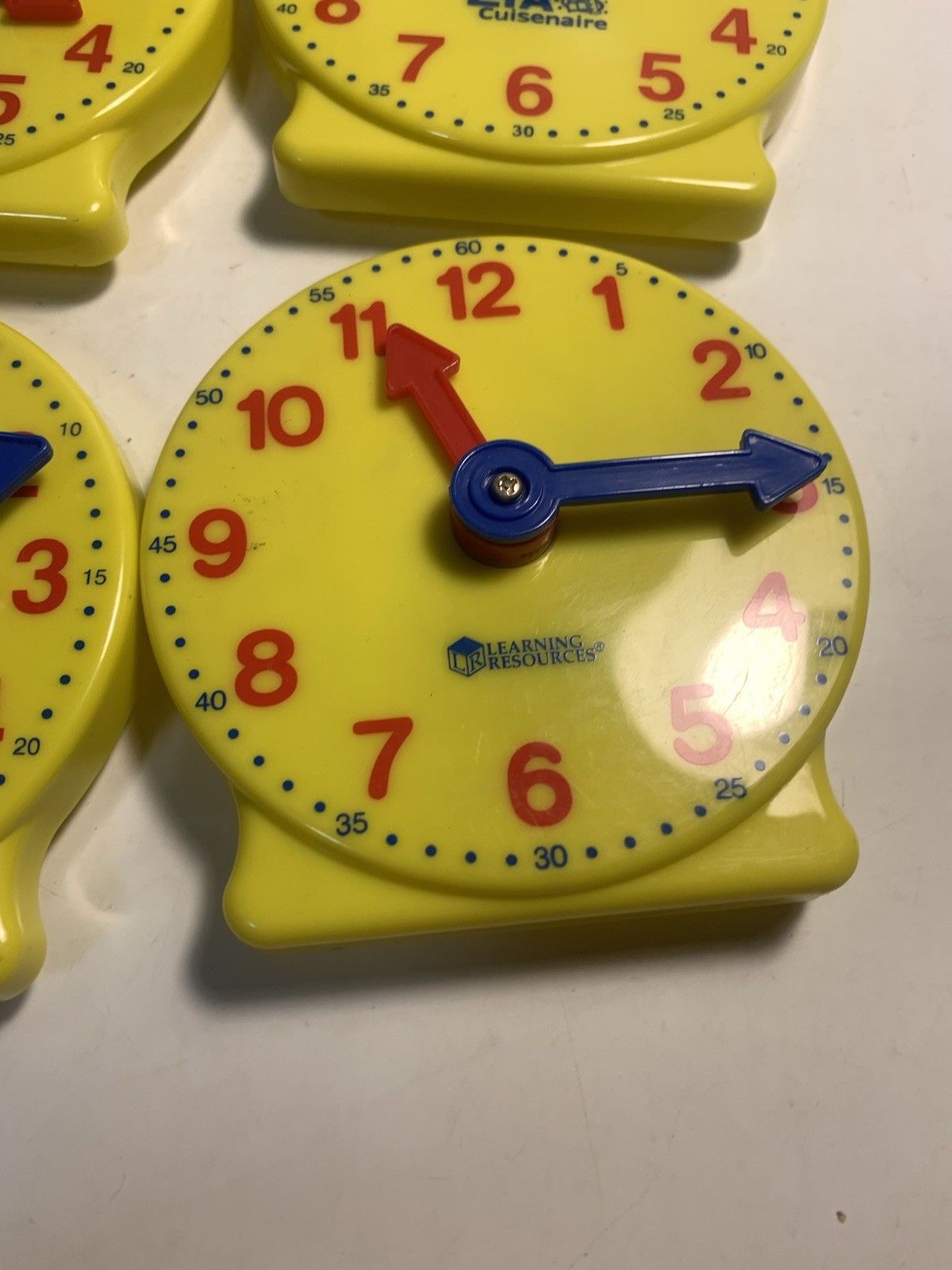 Learning Resources LER 3000 Time Activity Set – 11 Student & I Techer Clock