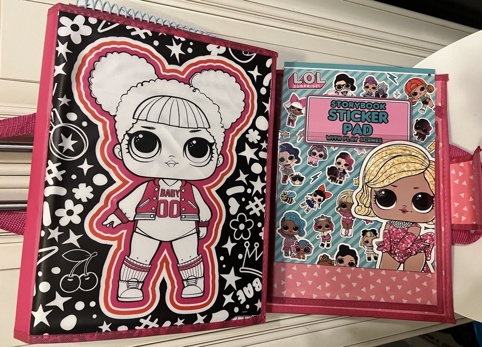 L.O.L SURPRISE STORYBOOK STICKER & PLAY SCENES. USED!
