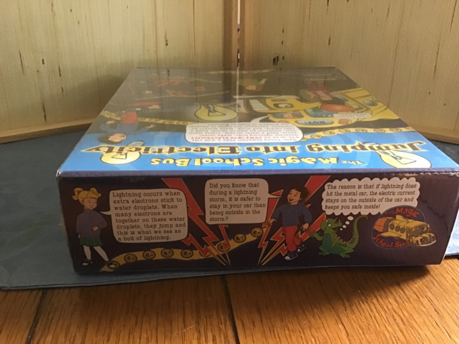 THE MAGIC SCHOOL BUS Jumping Into Electricity Kit *NEW & SEALED*