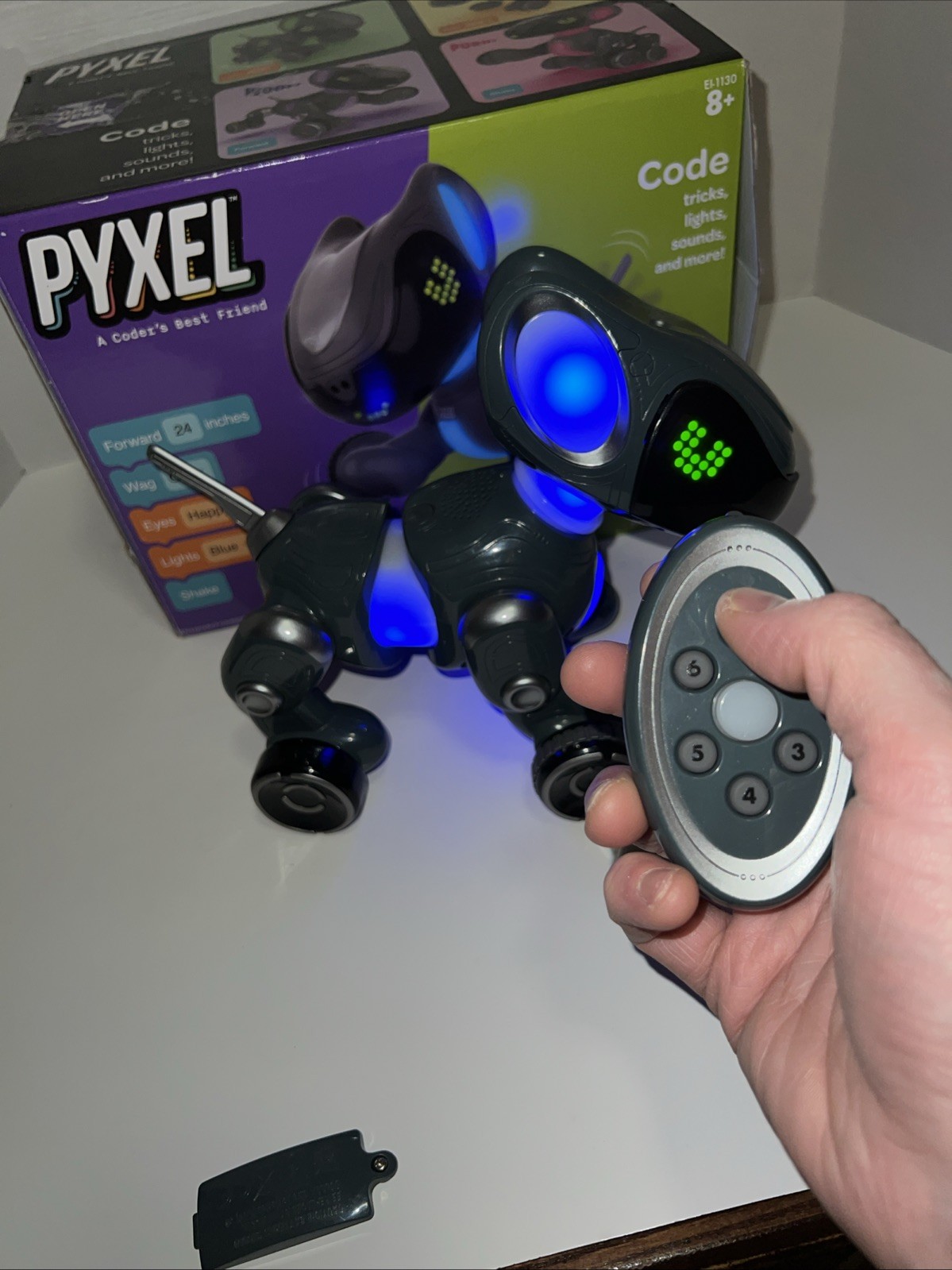 Educational Insights PYXEL A Coder’s Best Friend – Coding Robots for Kids