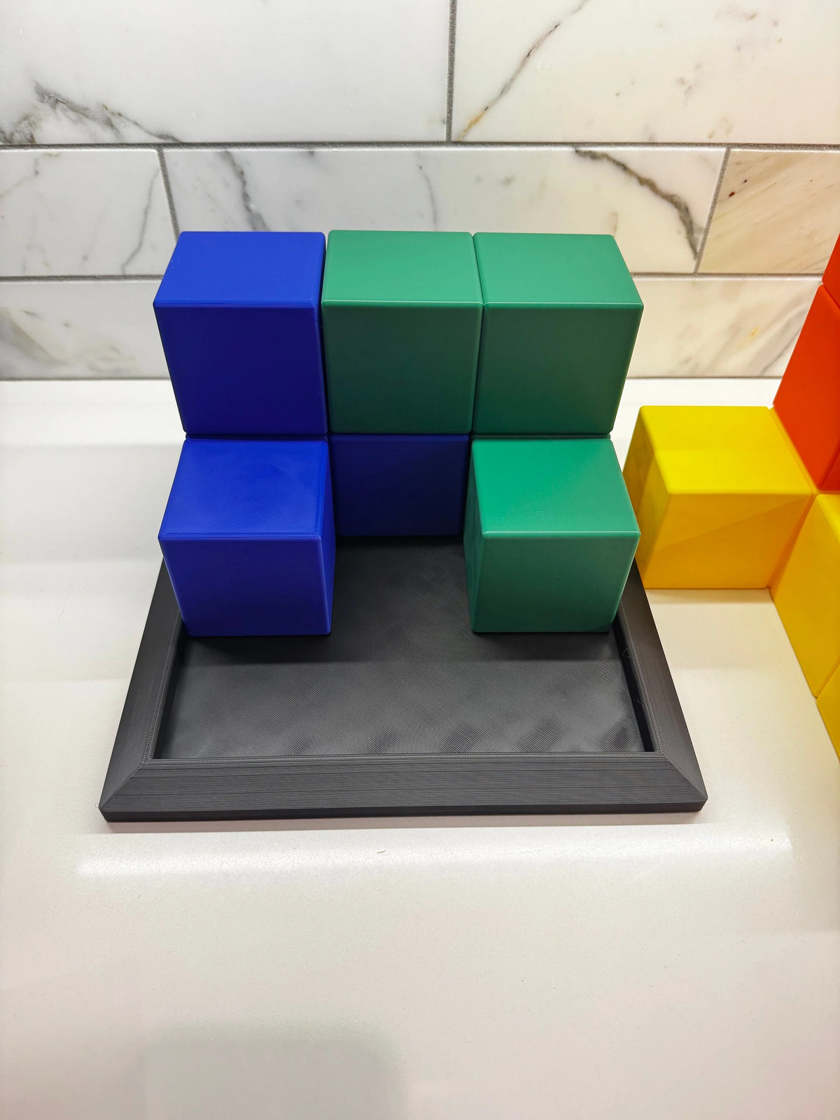 Soma Cube Puzzle – 7 Piece 3D Printed Brain Teaser with Display Base – Retro