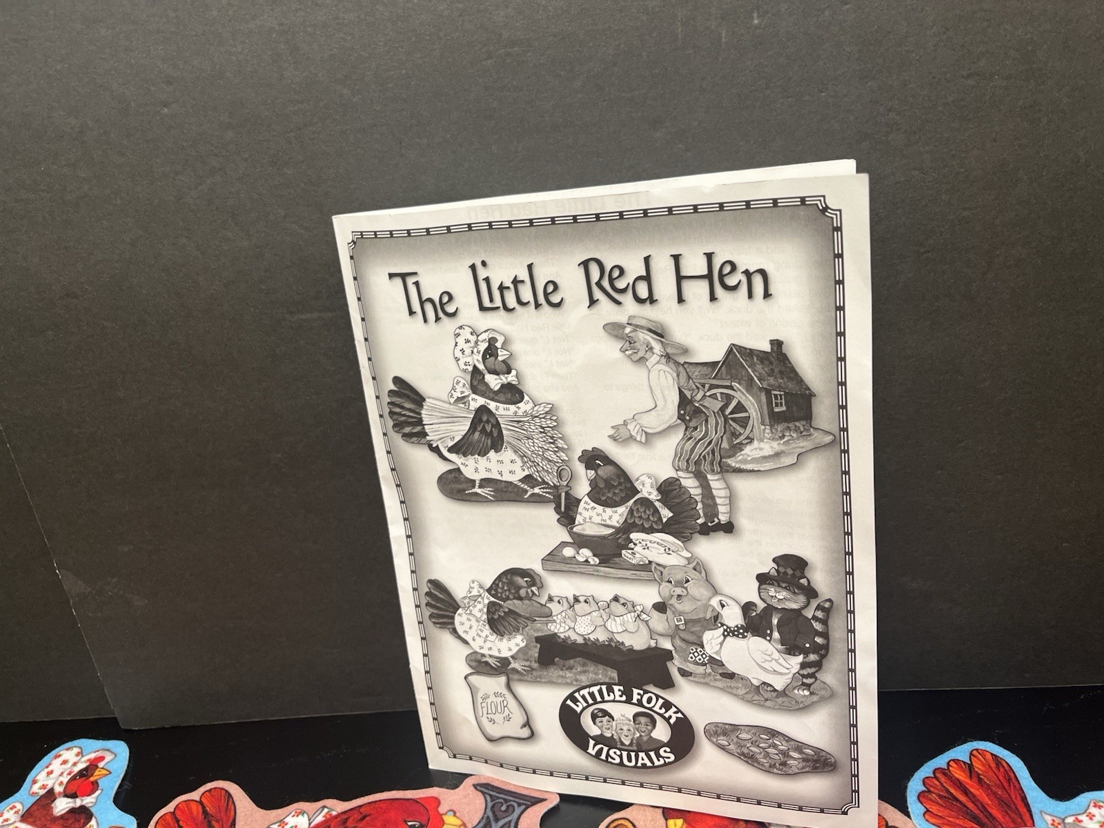 Little Folk Visuals Little Red Hen Story Precut Flannel/Felt Board Pictures