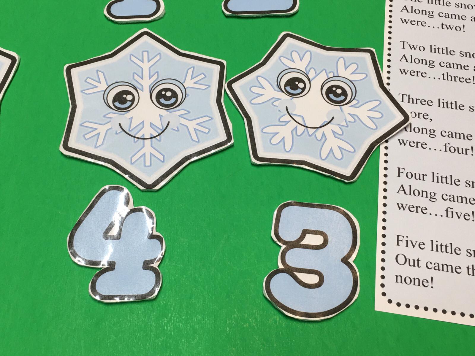 Five Little Snowflakes Precut Flannel / Felt Board Figures Set 11 pieces
