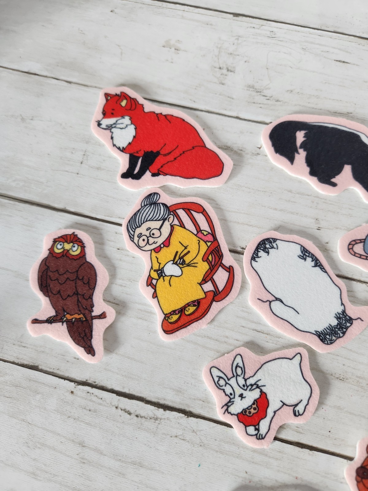 Twinkl Education “The Mitten” Soft Felt Story Character Cut Outs