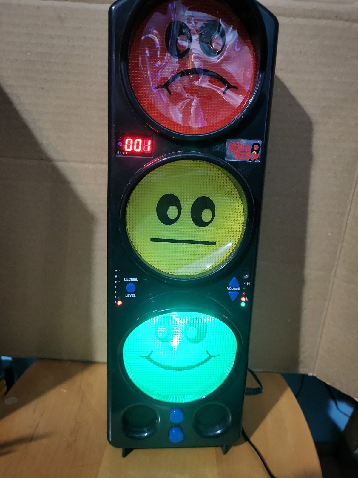 Yacker Tracker- Classroom Noise Monitor Traffic Light w/Alarm Tested & Working