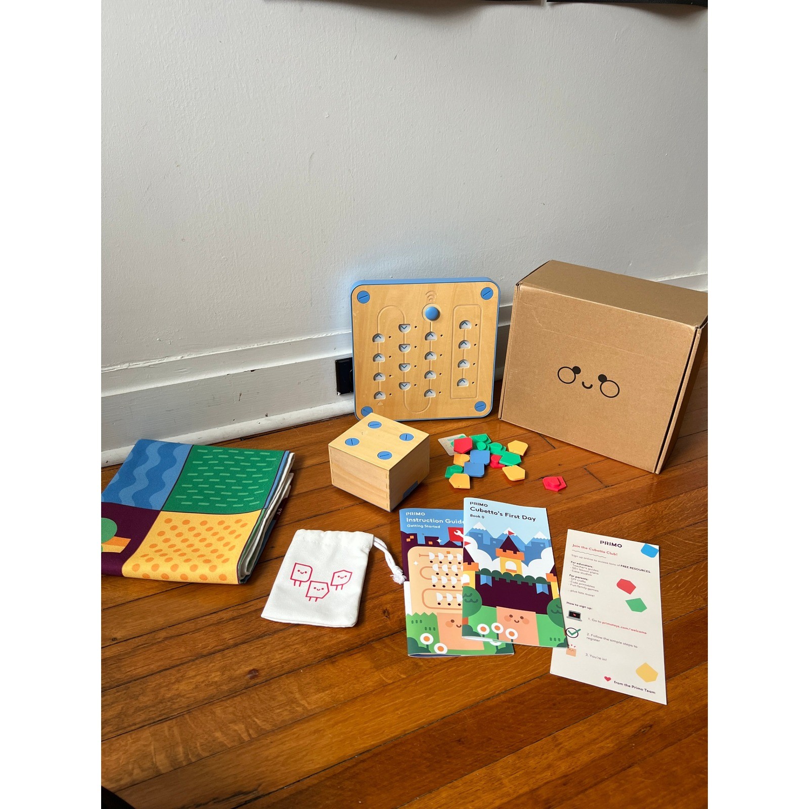 Primo Toys Cubetto Playset Wooden Screenless Coding Robot STEM Montessori Toy