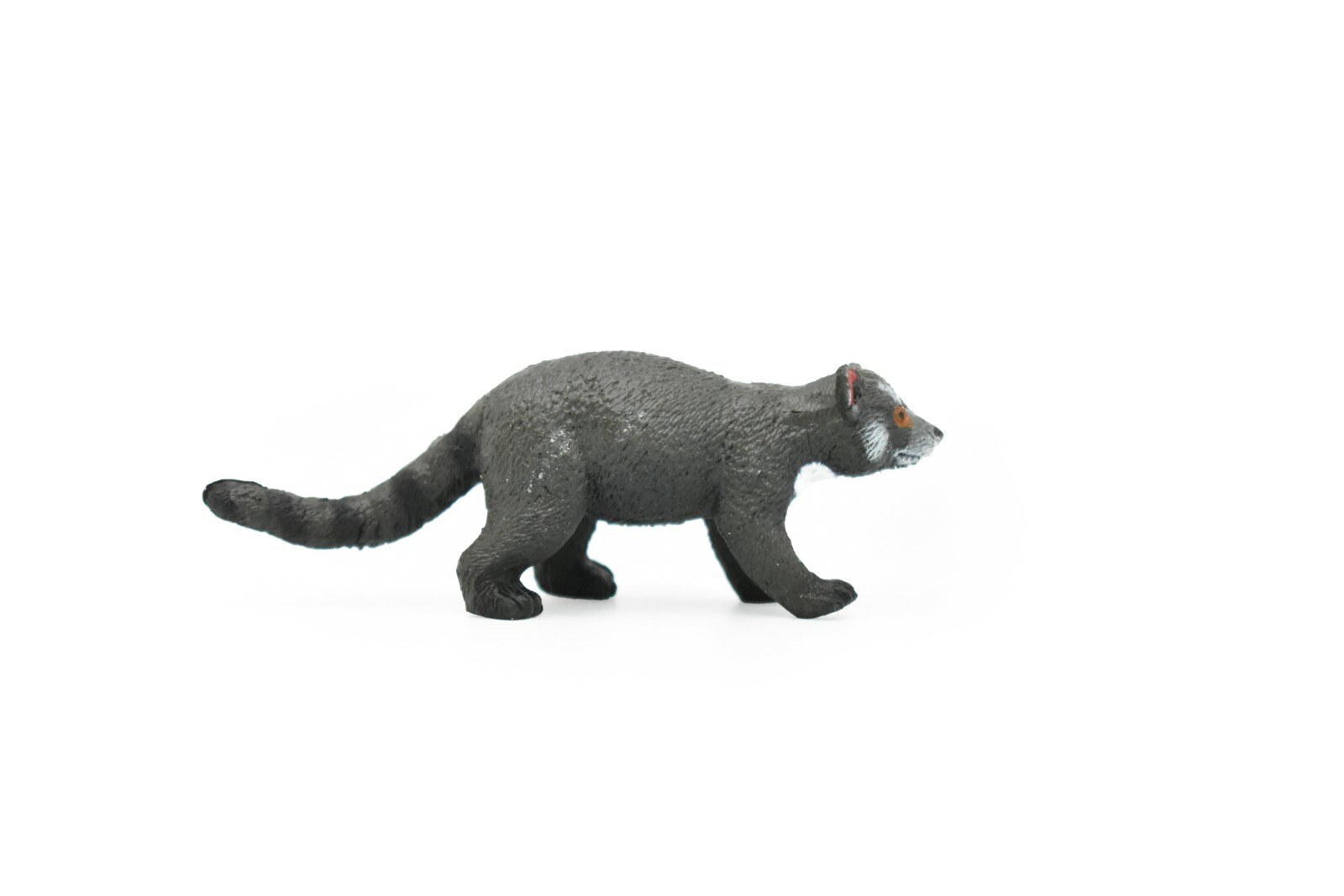Tasmanian Devil Toy, Very Nice Plastic Animal, 2 1/2 ” CWG131 B238
