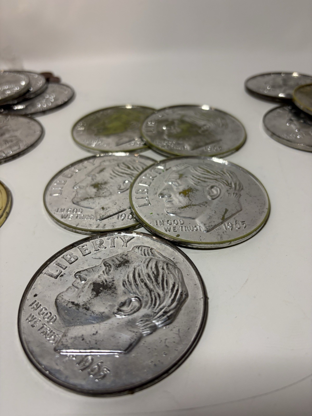 3″ Plastic Play Money Lot Of 19 Hong Kong Kennedy Lincoln Buffalo Roosevelt