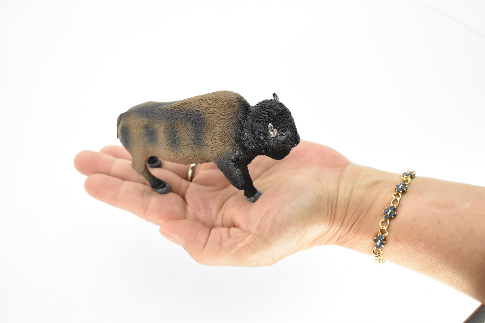 Buffalo, Bison, American, Realistic Plastic Reproduction, Hand Painted Toy 4.5″