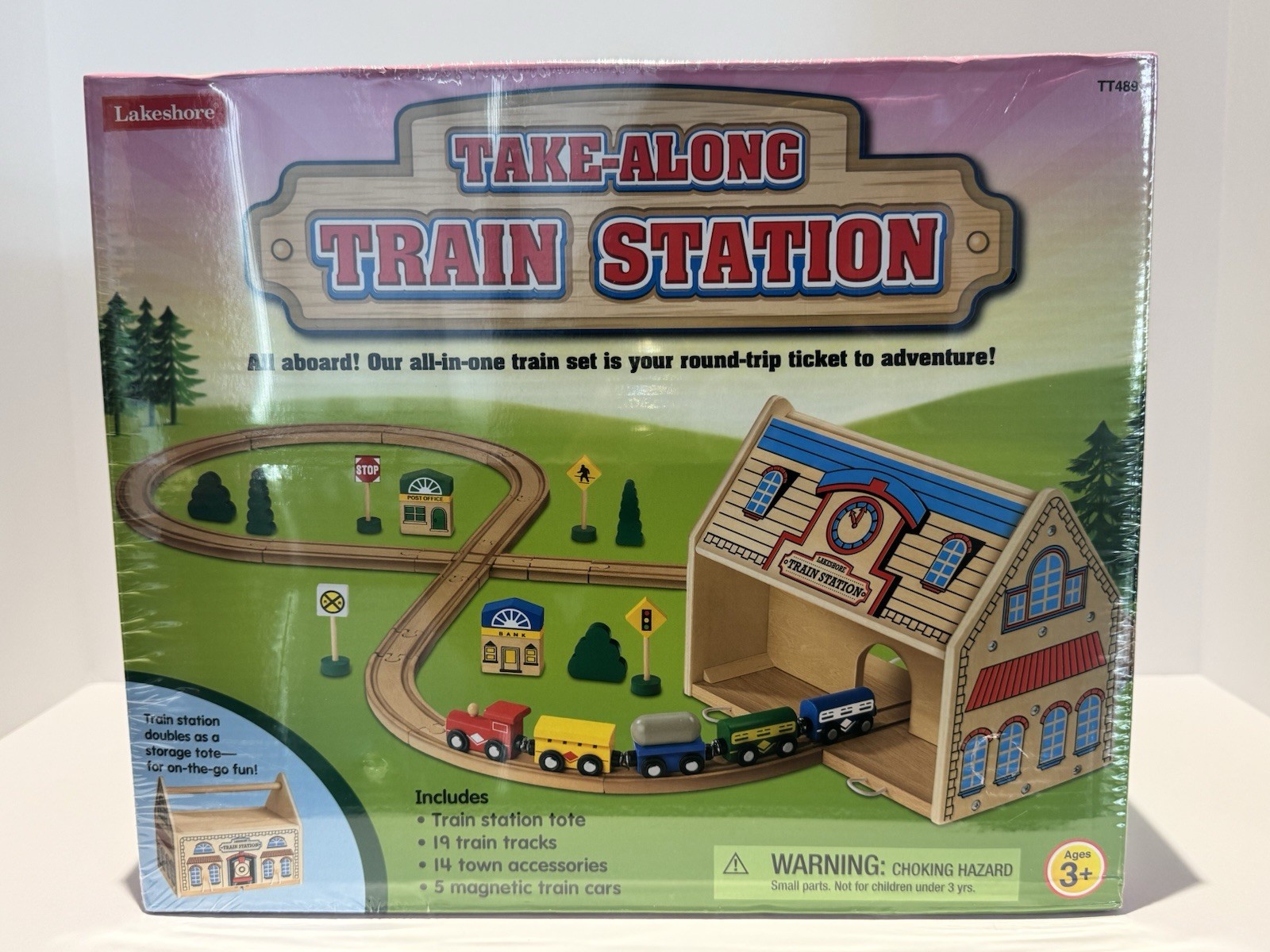 Lakeshore – Take Along Train Station – Includes 5 Magnetic Train Cars – New