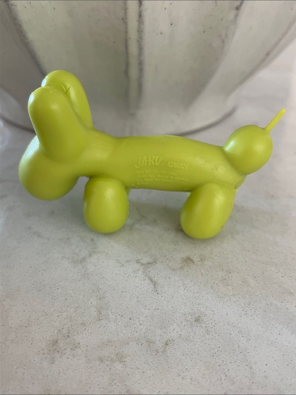 JA-RU Irre-Squish-tible Stretchy B’Loon Dog Toy Green NEW