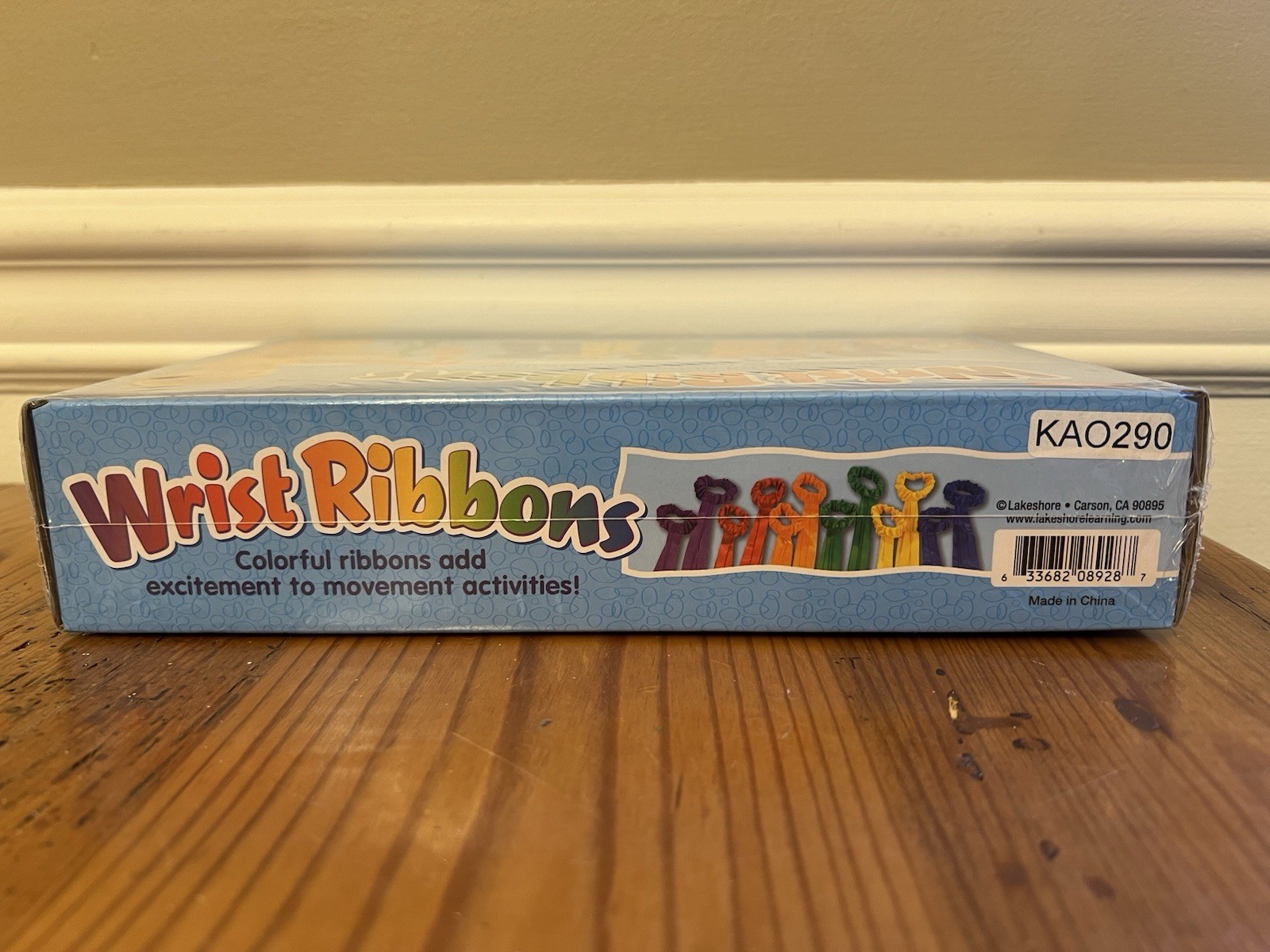 Lakeshore Wrist Ribbons DD127 Ages 18 Months+ Multicolor Movement Kids