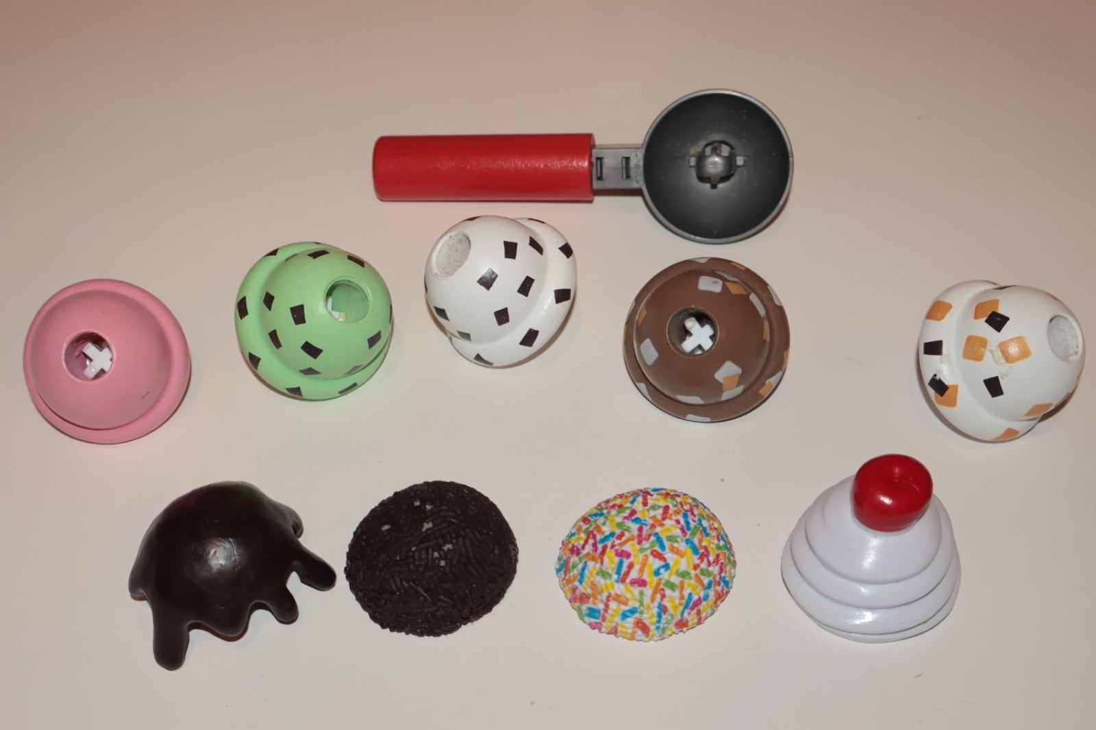 Melissa & Doug Scoop and Serve Ice Cream Counter Replacement Pieces