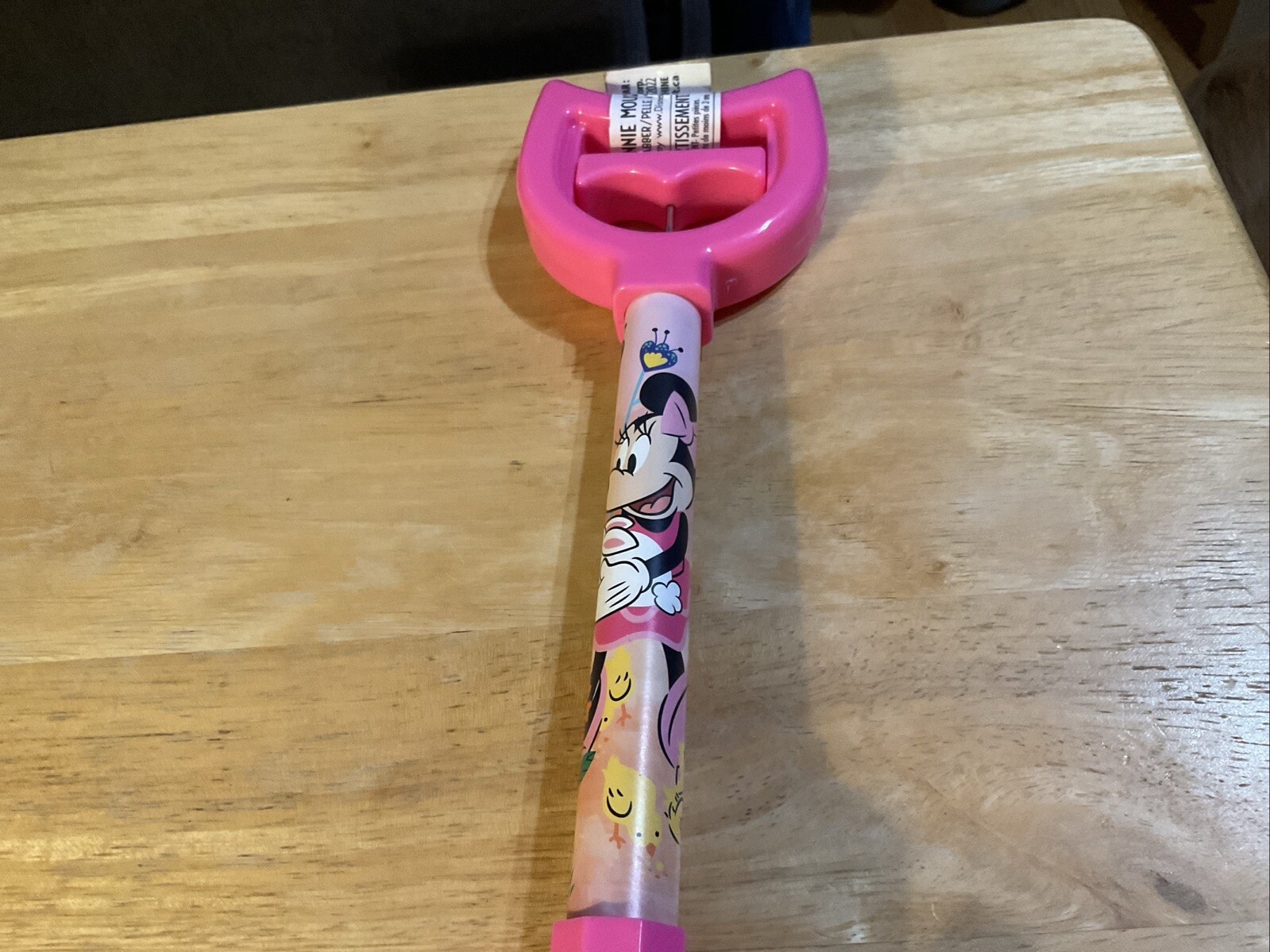 Kids Claw Hand Grabber Toys Grabbing Stick For Kids Disney Minnie Mouse Squeezer