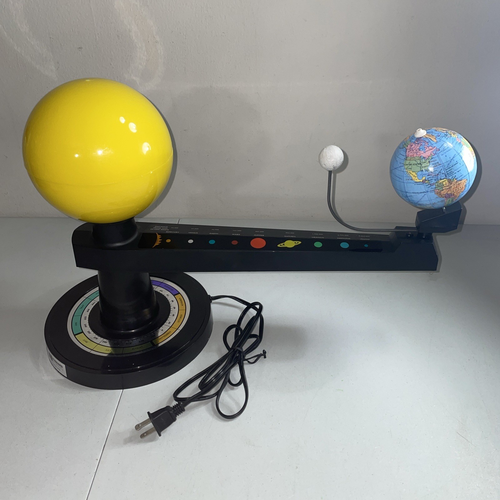 Hubbard Scientific Earth Moon Sun Solar System Educational Working Model