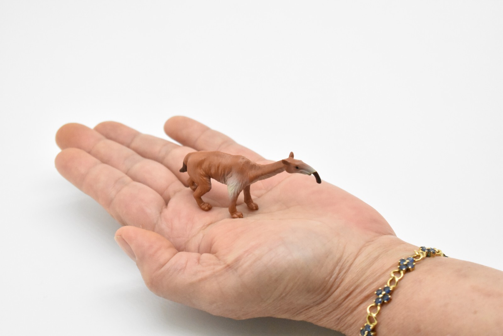 Macrauchenia, Long Neck Llama Ice Age Mammal, Realistic Plastic Toy 3″ F3133B224