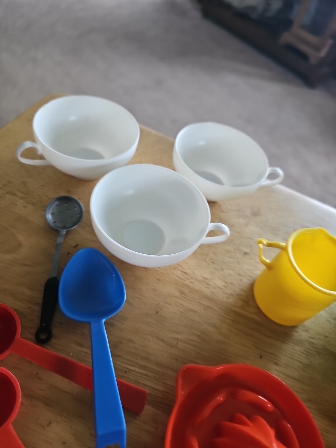 Children’s Kids Play Kitchen Lot 20pc Set, Cups, Utensils, Pans & More. Plastic