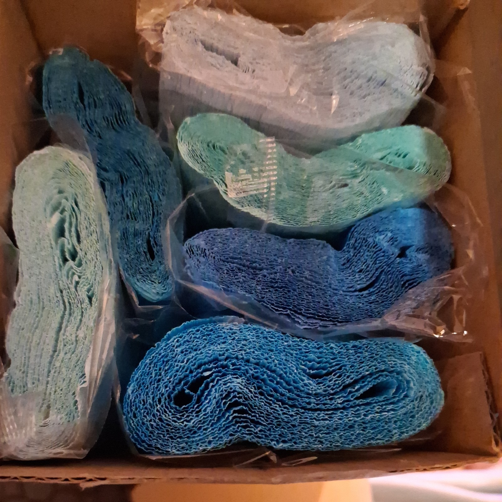 Gersoniel Crepe Paper Flower DIY Kits 6 Rolls Blue-NEW, Gorgeous Color Palette
