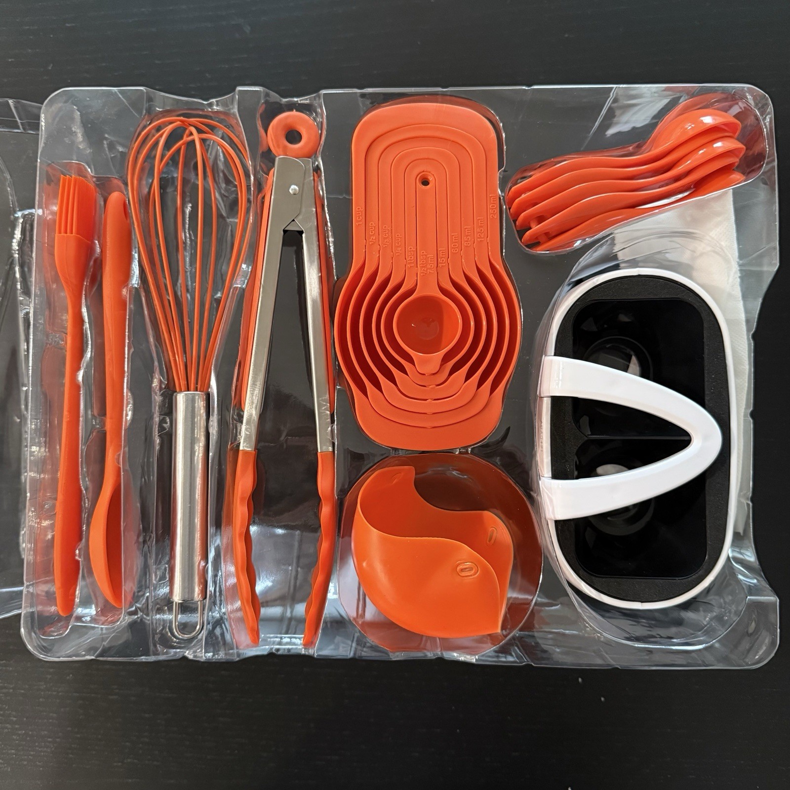 VR MasterChef Junior Cooking Kit & Recipe Book Virtual Reality Kids 21 Piece Set
