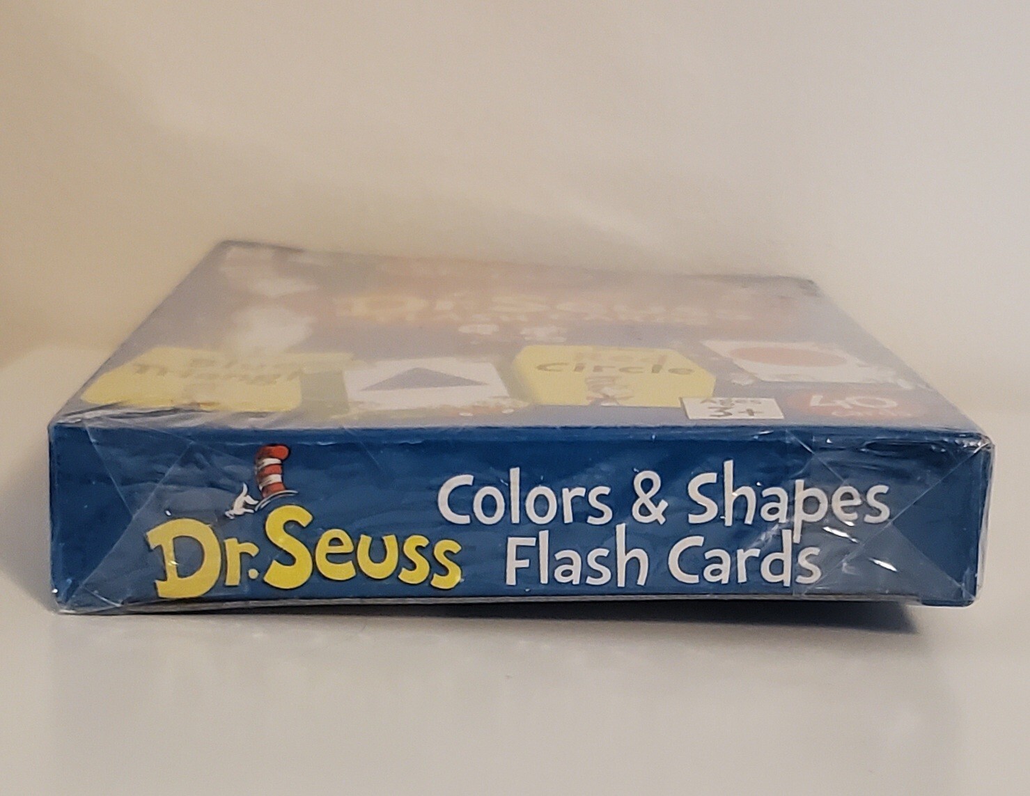 NEW Dr Seuss Flash Cards 40 Count: Colors & Shapes – Cat In The Hat, Thing 1 & 2