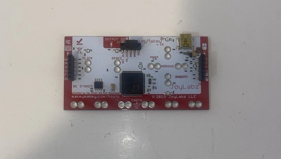 JoyLabz Makey Makey Invention Kit Controller Board Cables & Box, Open box unused