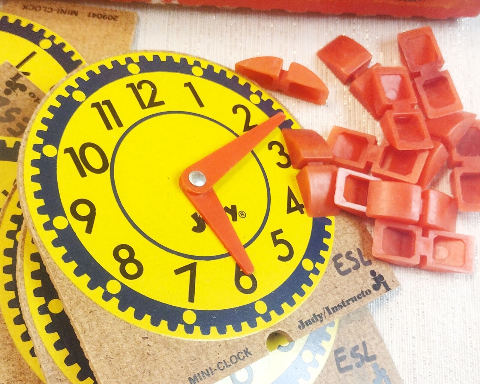 Toy Clocks – Judy Instructo – Educational – 11 Learning Tools, Toy