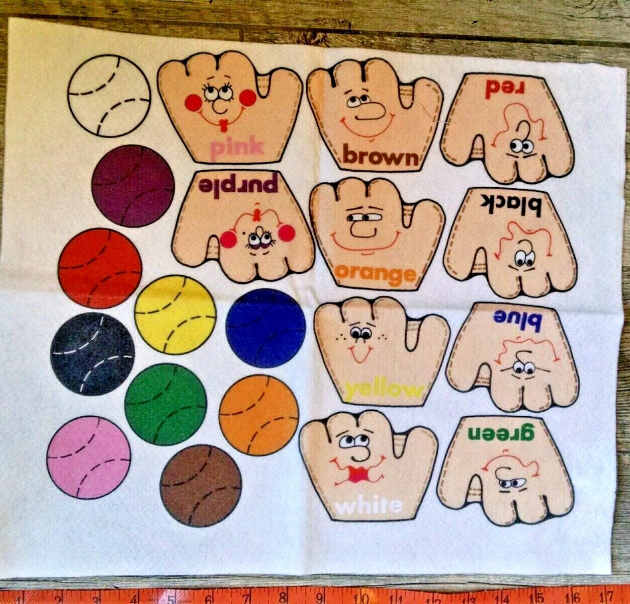 Story Time Felts – 14″ X 17″ Story Teller Colors Flannel Board Set