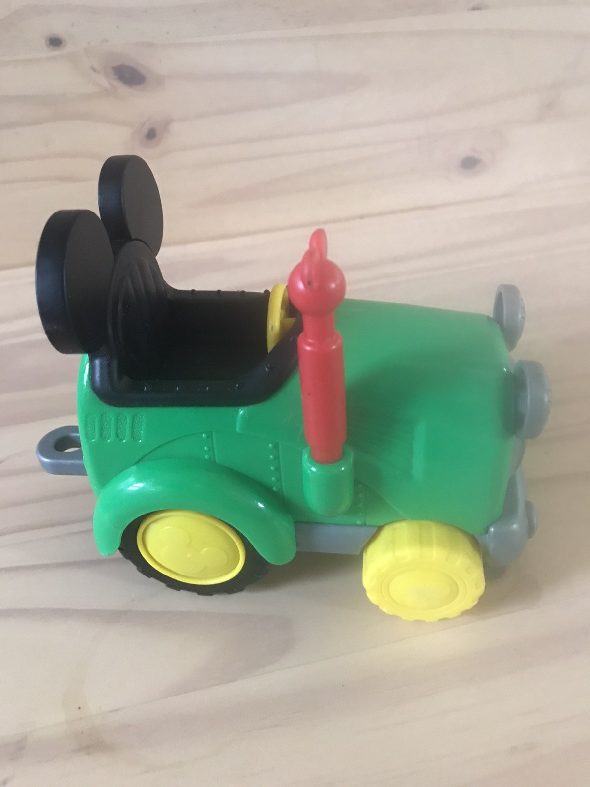 Disney Junior Mickey Mouse Barnyard Fun Tractor