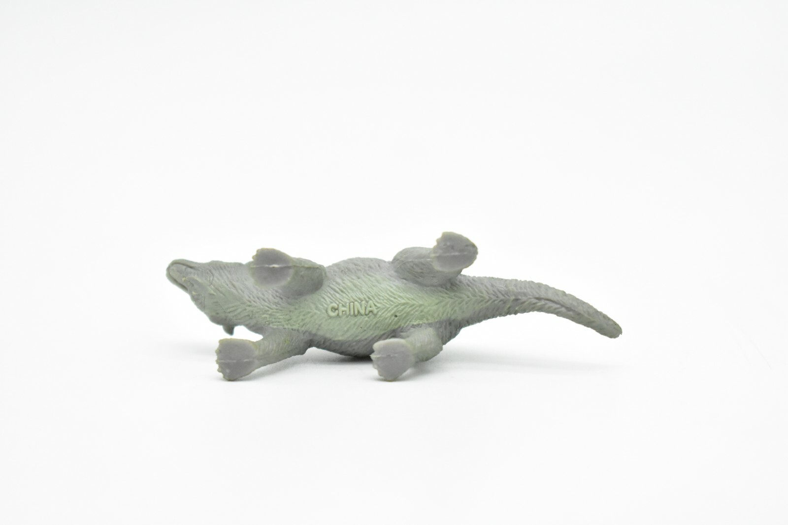 Weasel Toy, Very Nice Plastic Animal, 2 1/2 ” CWG123 B238