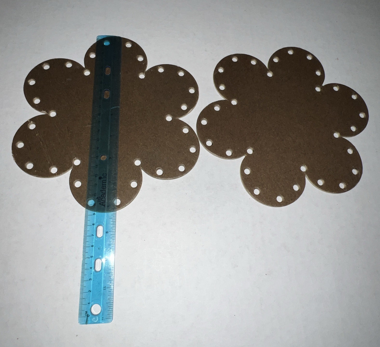 Set Of Lacing Boards 8 Shapes & 8 Laces- -2 Squares,2 Circles,2 Ovals, 2 Flowers
