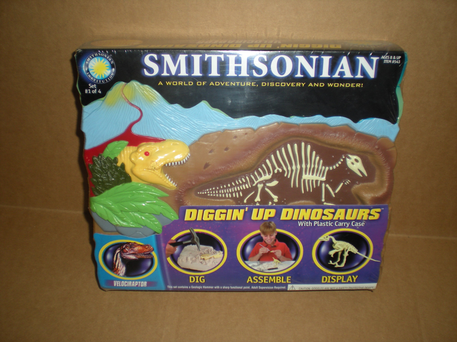 Diggin Up Dinosaurs – Velociraptor. Smithsonian Science Adventure Activities