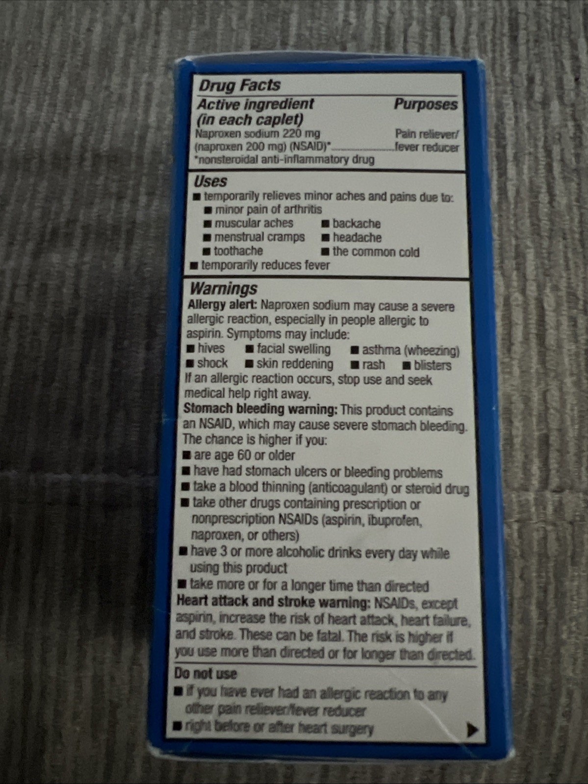 Amazon Basic Care Naproxen Sodium Tablets 220 mg, Pain Reliever/Fever Reducer200