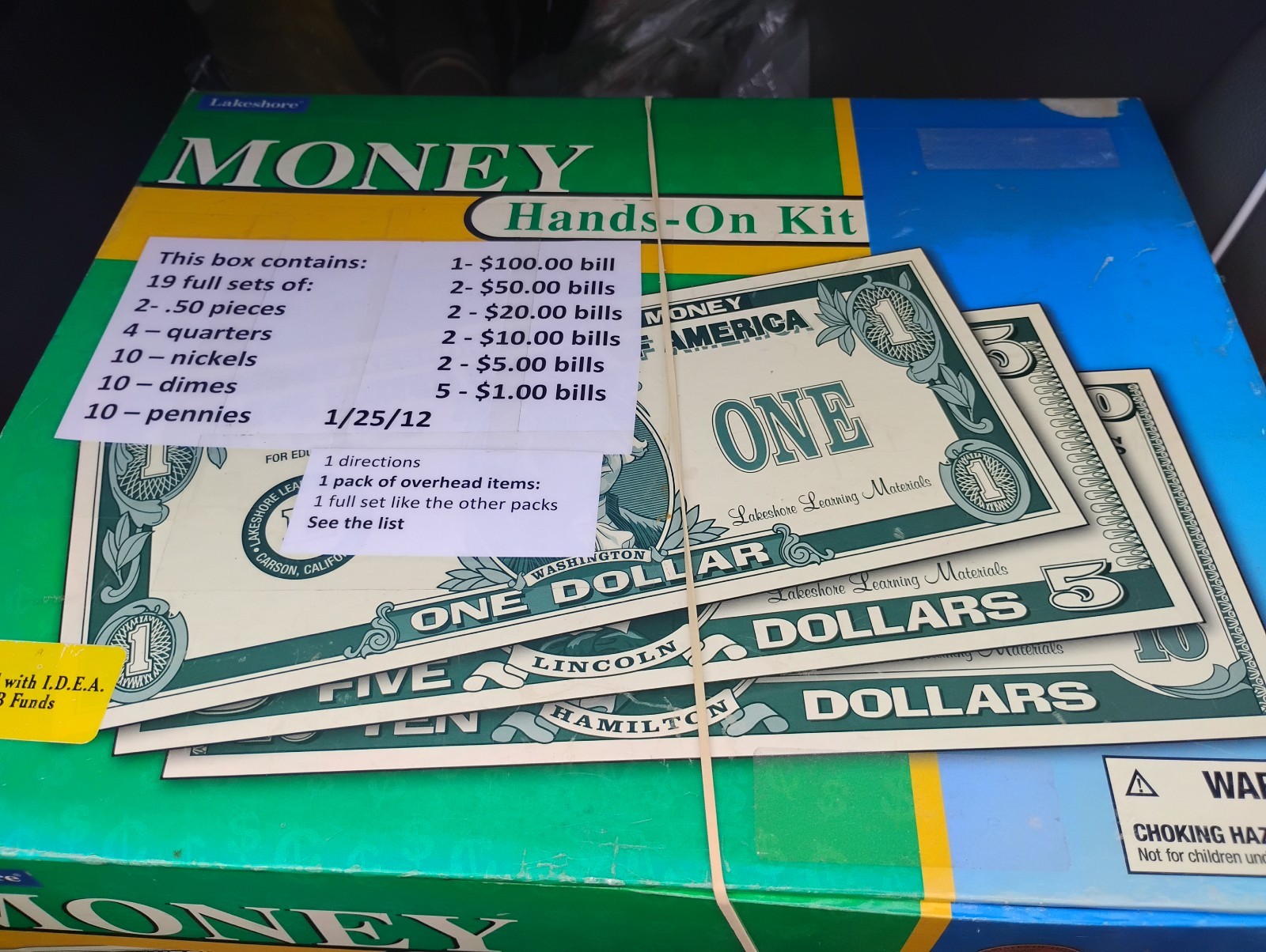 Lakeshore Money Hands-On Kit Play Money Math Set Ages 6+, Multicolor, GG901
